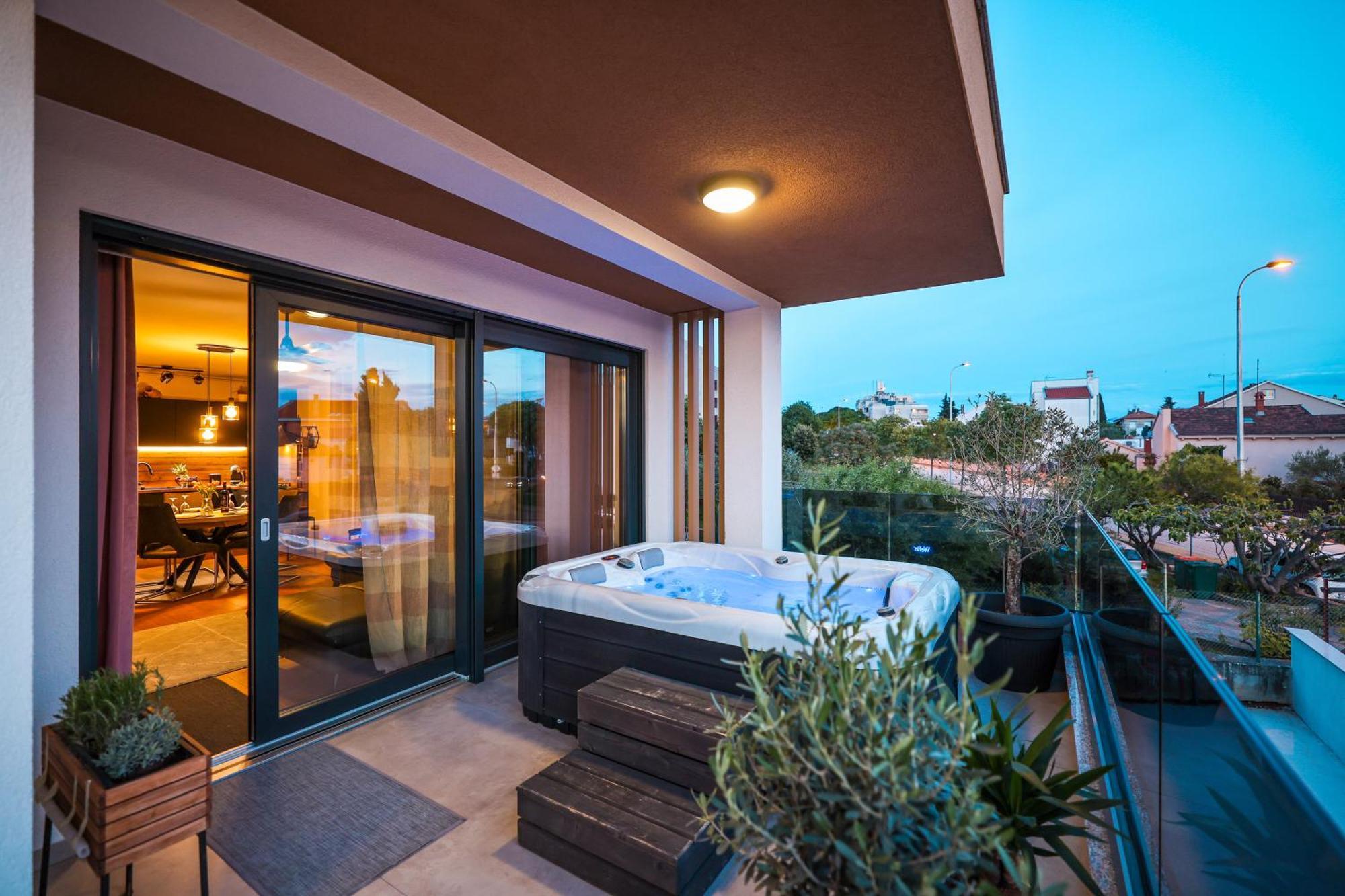 Luma Luxury Apartment With Jacuzzi Задар Экстерьер фото